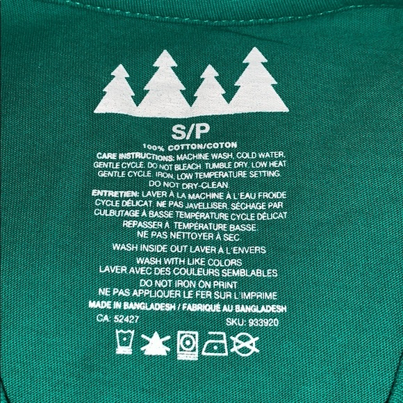 Happy howla days bulldog top NWT or pajama shirt - Picture 7 of 9